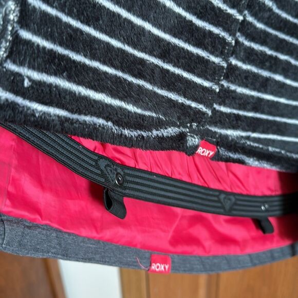 Roxy Ski Snowboard 3 in 1 Jacket Women/juniors Size Medium - Picture 3 of 10